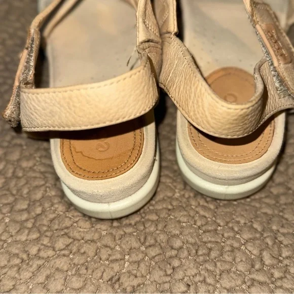 ECCO Women's Damara Crisscross Gladiator Sandal Women’s Sz 7 Natural & Rose Gold - Picture 4 of 10